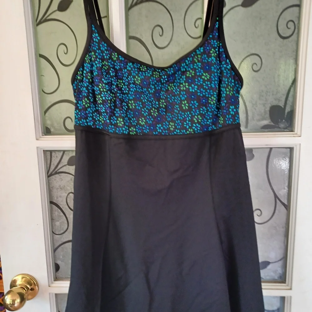 Swimsuit  Robbylen  size 12 black one peice